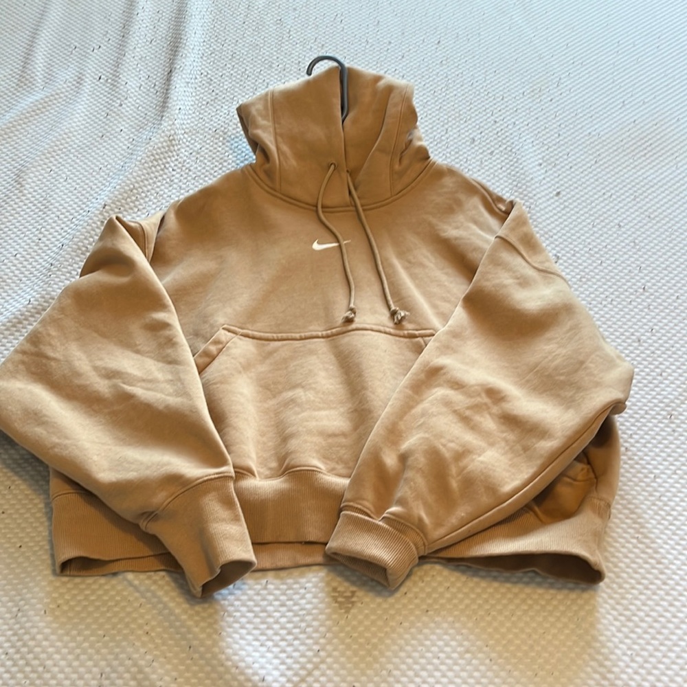 Unisex small Tan Nike hoodie
